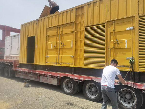 济源除了负载情况和发动机维护，还有哪些因素会影响 200kw 柴油发电机的油耗？