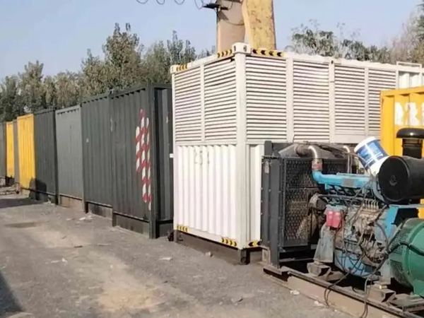 济源200KW柴油发电机机组每小时油耗是多少?